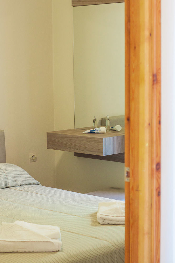 Skinos Apartments And Studios Плакиас Экстерьер фото