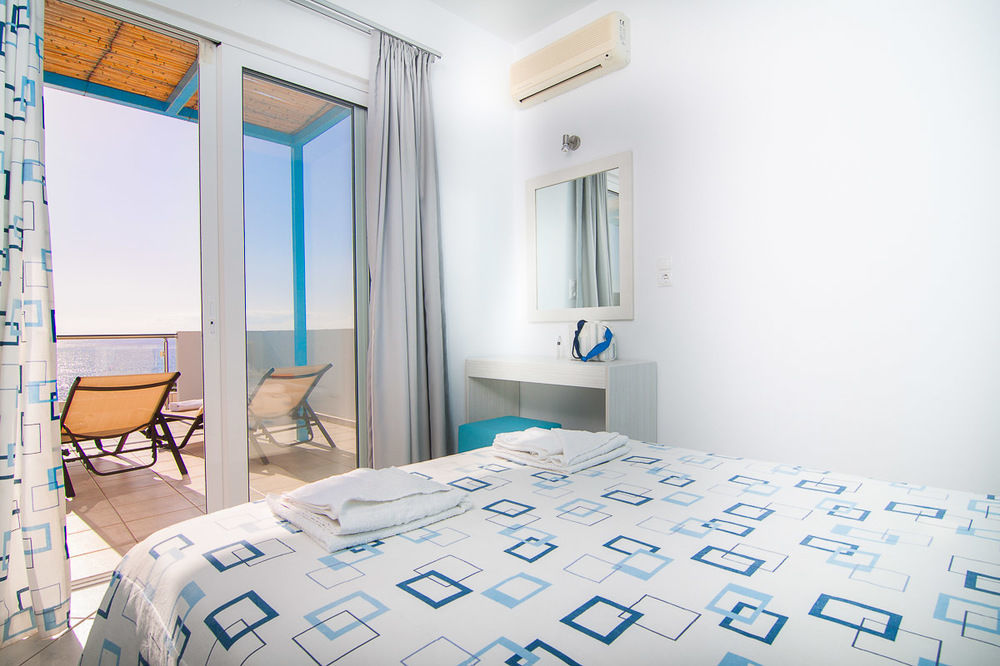Skinos Apartments And Studios Плакиас Экстерьер фото